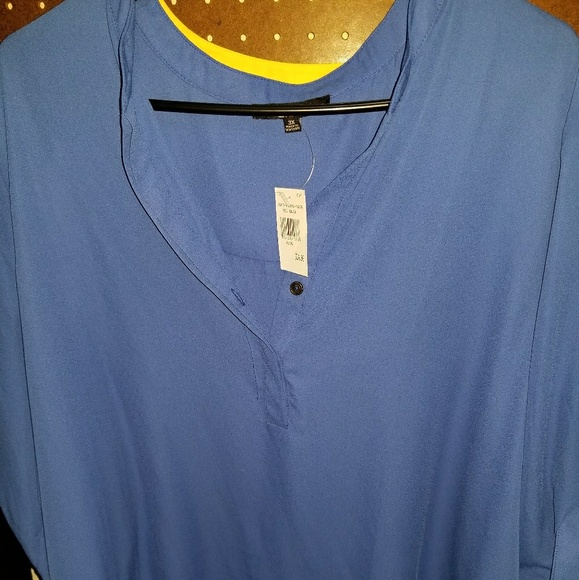 Blouse - Picture 5 of 6